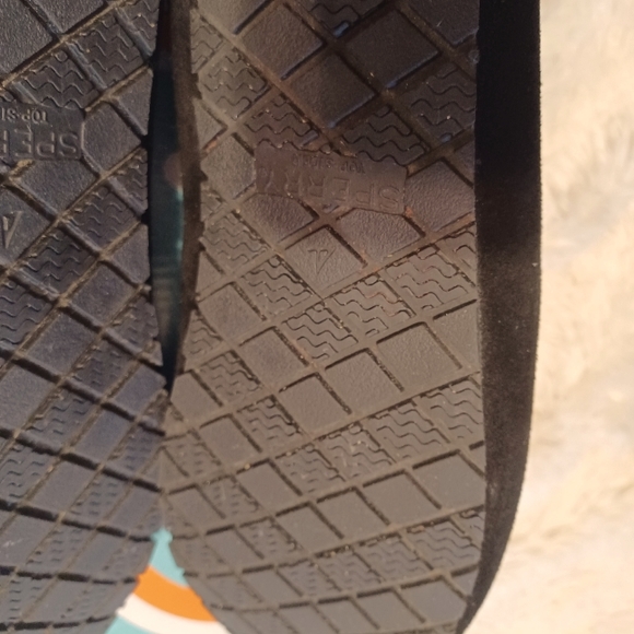 NEW! Womens fur, suede bootie with laces, blk, by Bear traps . SIZE 9 - Picture 6 of 8